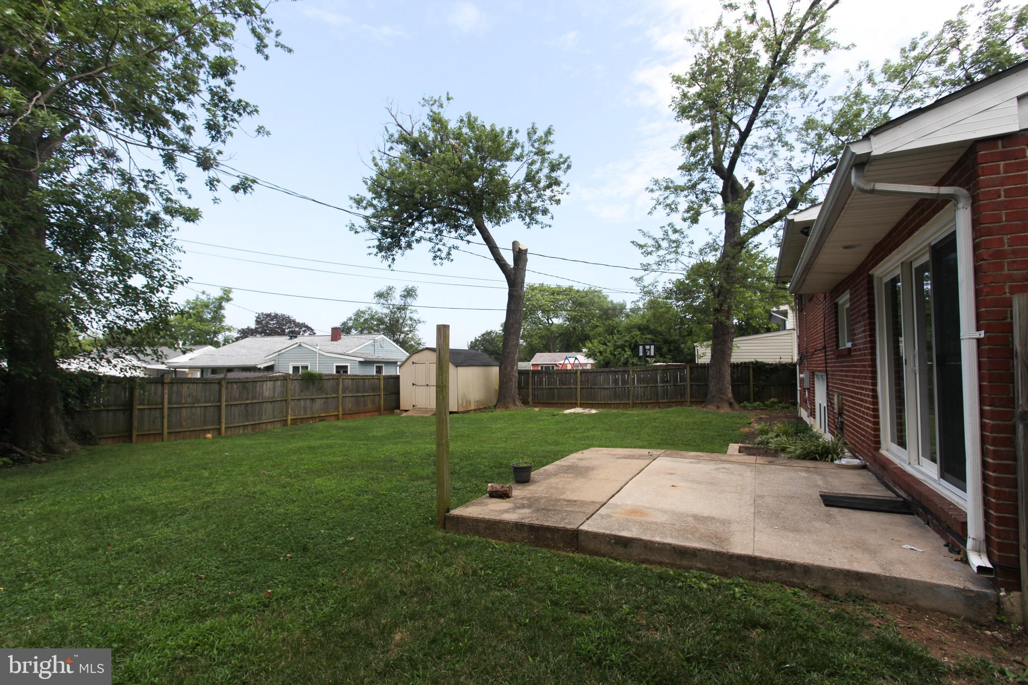6003 Johnnycake Road Catonsville, MD 21228 - Photo 41 of 47 Back yard
