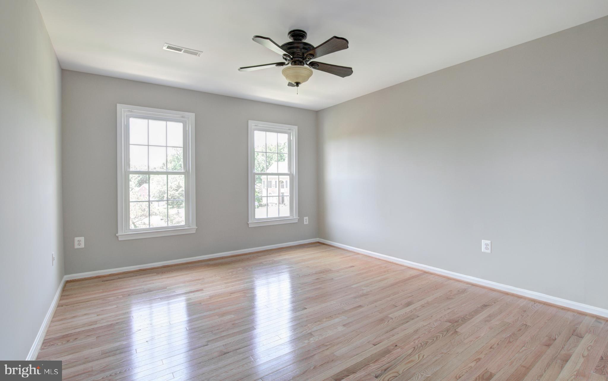 8986 Scott Street Springfield, VA 22153 - Photo 31 of 41 Bedroom