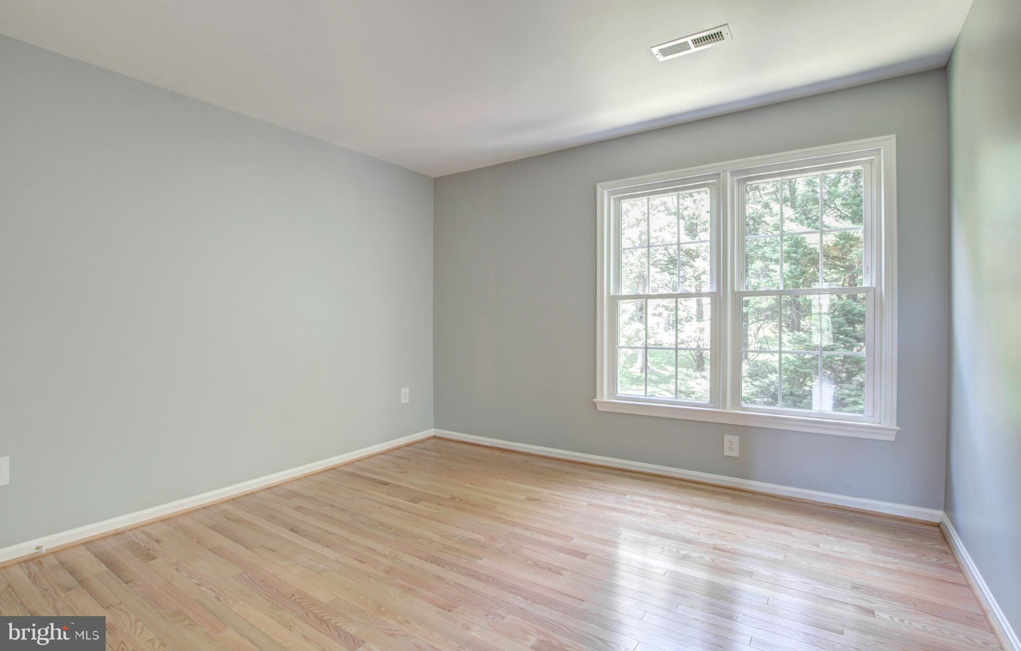 8986 Scott Street Springfield, VA 22153 - Photo 32 of 41 Bedroom