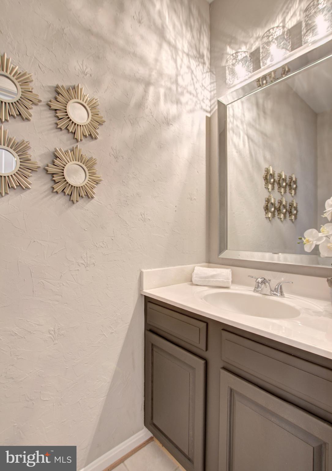 8986 Scott Street Springfield, VA 22153 - Photo 9 of 41 Bathroom