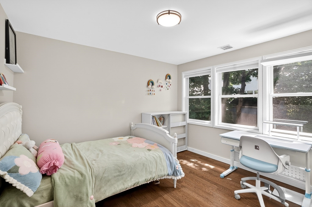 142 Edinboro Street, Unit 142 Newton, MA 02460 - Photo 26 of 40