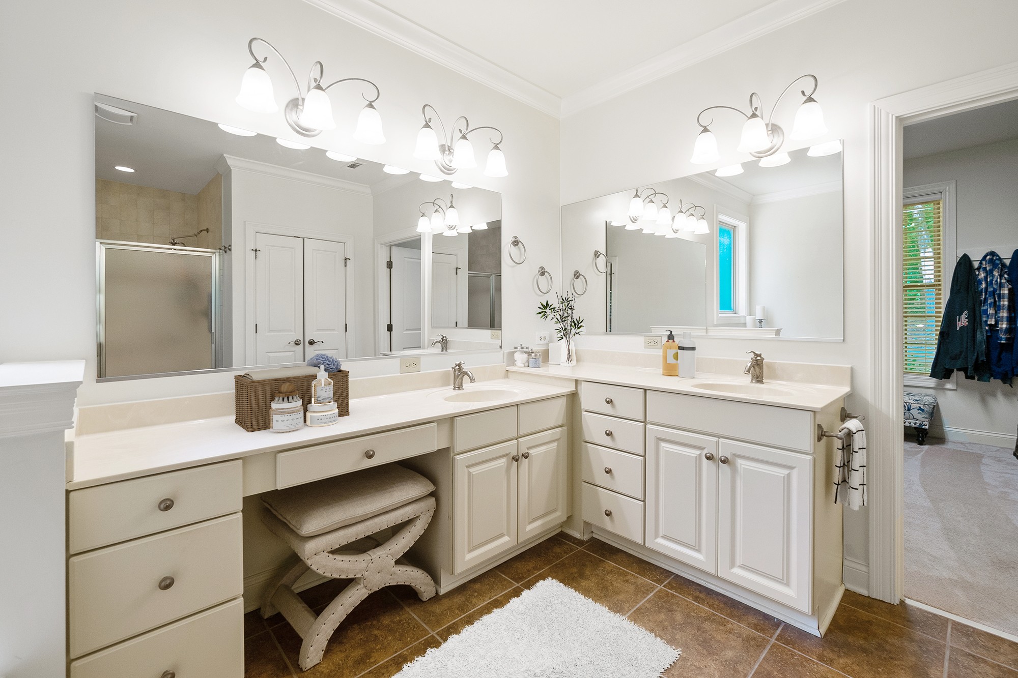 3000 Jubilee Ridge Road Franklin, TN 37069 - Photo 21 of 55 a spacious bathroom with a double vanity sink mirror and
