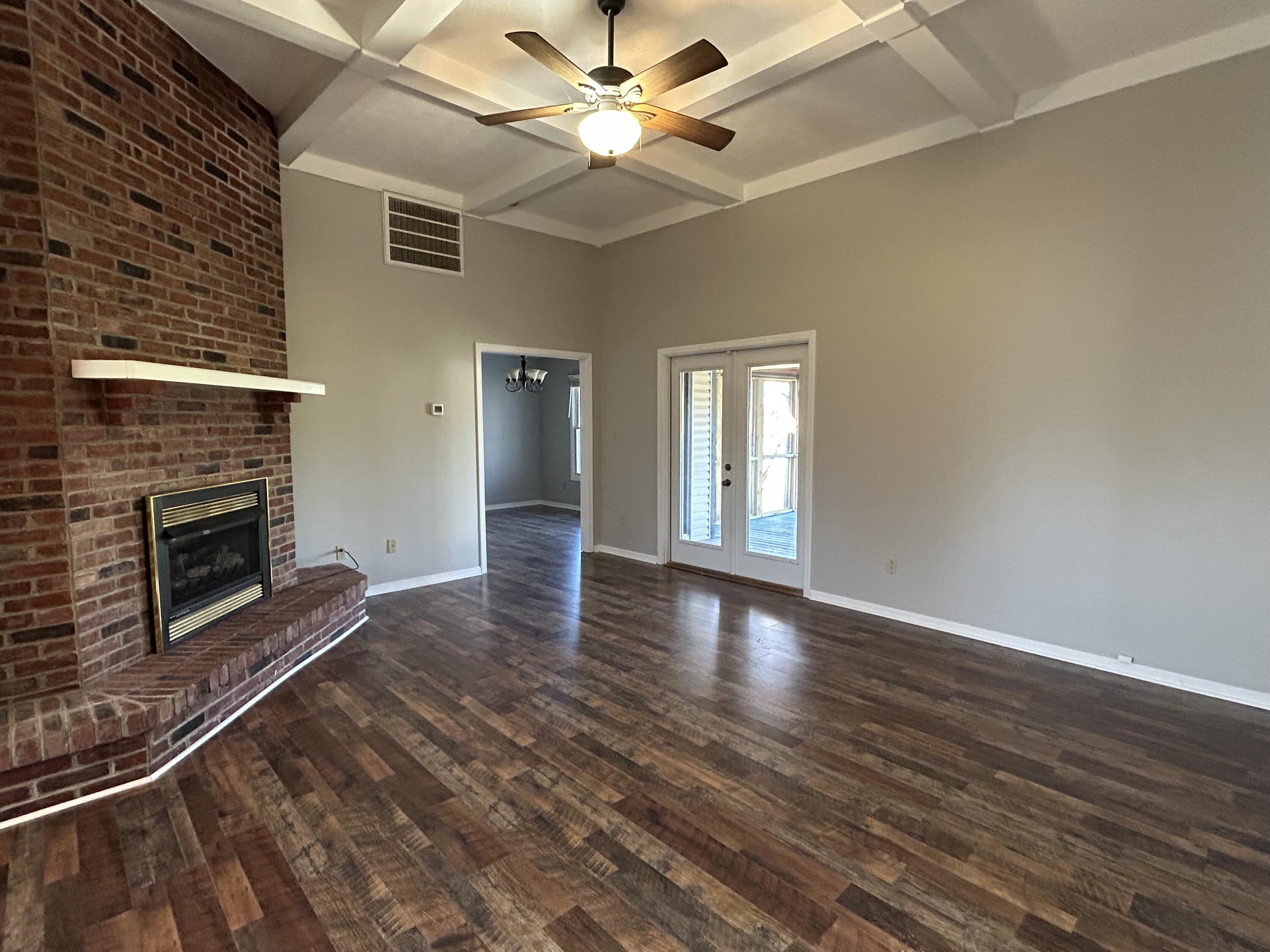 1692 Patterson Branch Road Somerset, KY 42503 - Photo 12 of 38 IMG_1643