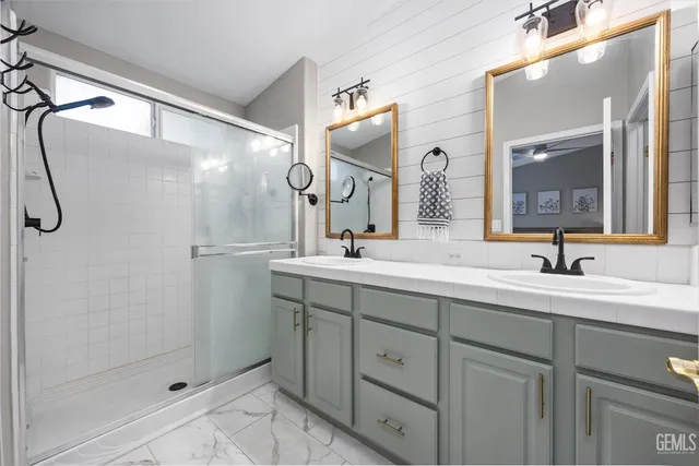 $430,000 | Undisclosed Address, Bakersfield, CA 93311