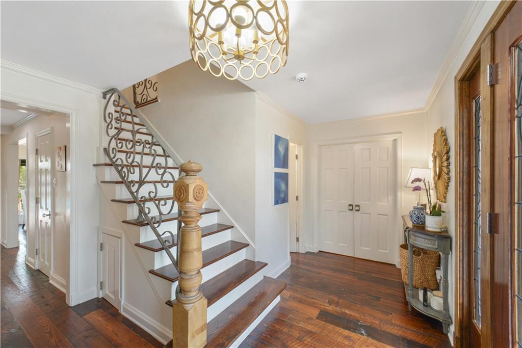 10100 Gail Court River Ridge, LA 70123 - Photo 3 of 44