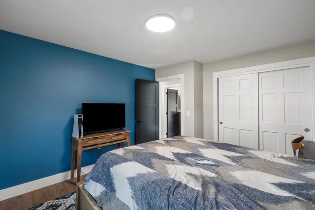 $799,900 | 3 Robin Drive, Hudson, NH 03051