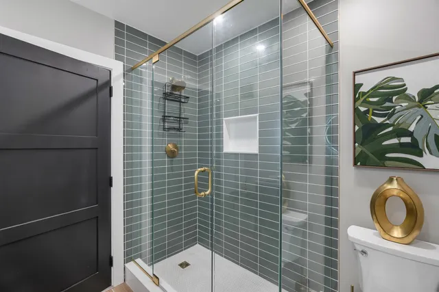 $799,900 | 3 Robin Drive, Hudson, NH 03051