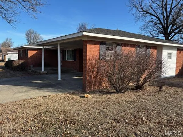 $180,000 | 39520 Kent Boulevard, Malden, MO 63863