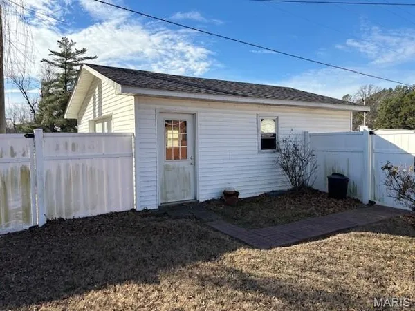 $180,000 | 39520 Kent Boulevard, Malden, MO 63863