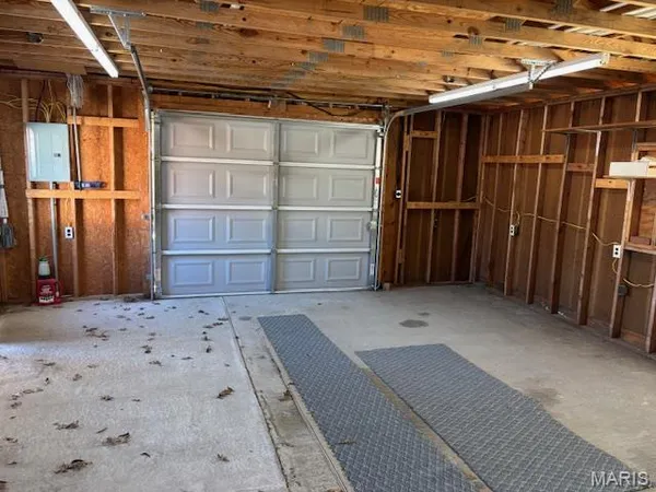 $180,000 | 39520 Kent Boulevard, Malden, MO 63863