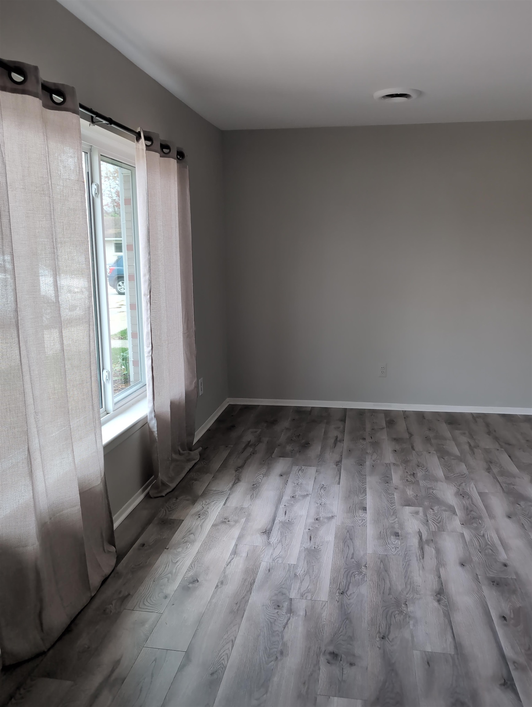 308 North Rochester Road, Unit 18 Clawson, MI 48017 - Photo 9 of 43