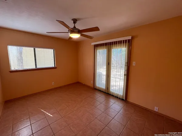 $1,750 | 7339 Hunters Land, San Antonio, TX 78249