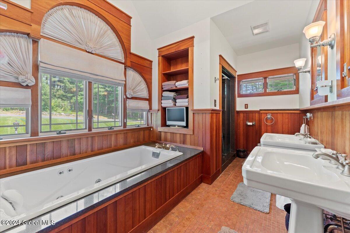 96 Kilmer Road Greenfield, NY 12850 - Photo 28 of 60 20-DOD04346