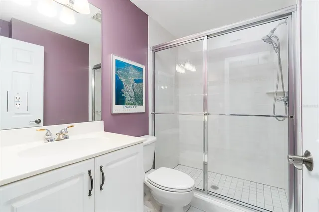 a view of a house with backyard and garden