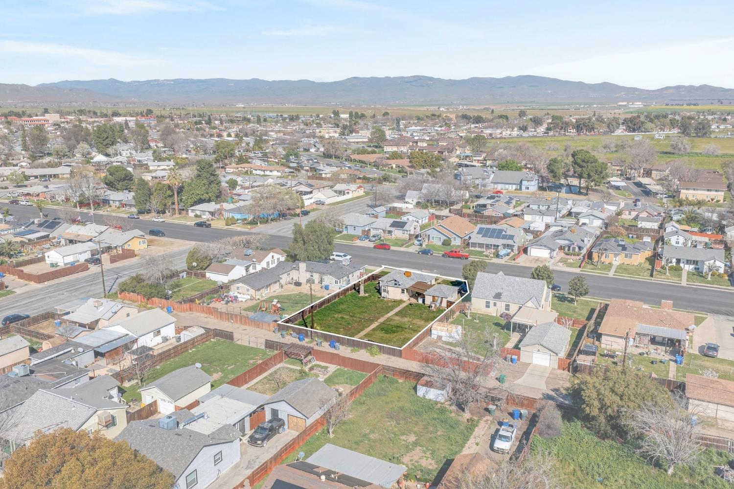 248 Harrison Street Coalinga, CA 93210 - Photo 26 of 30 an aerial view of residential houses with outdoor space