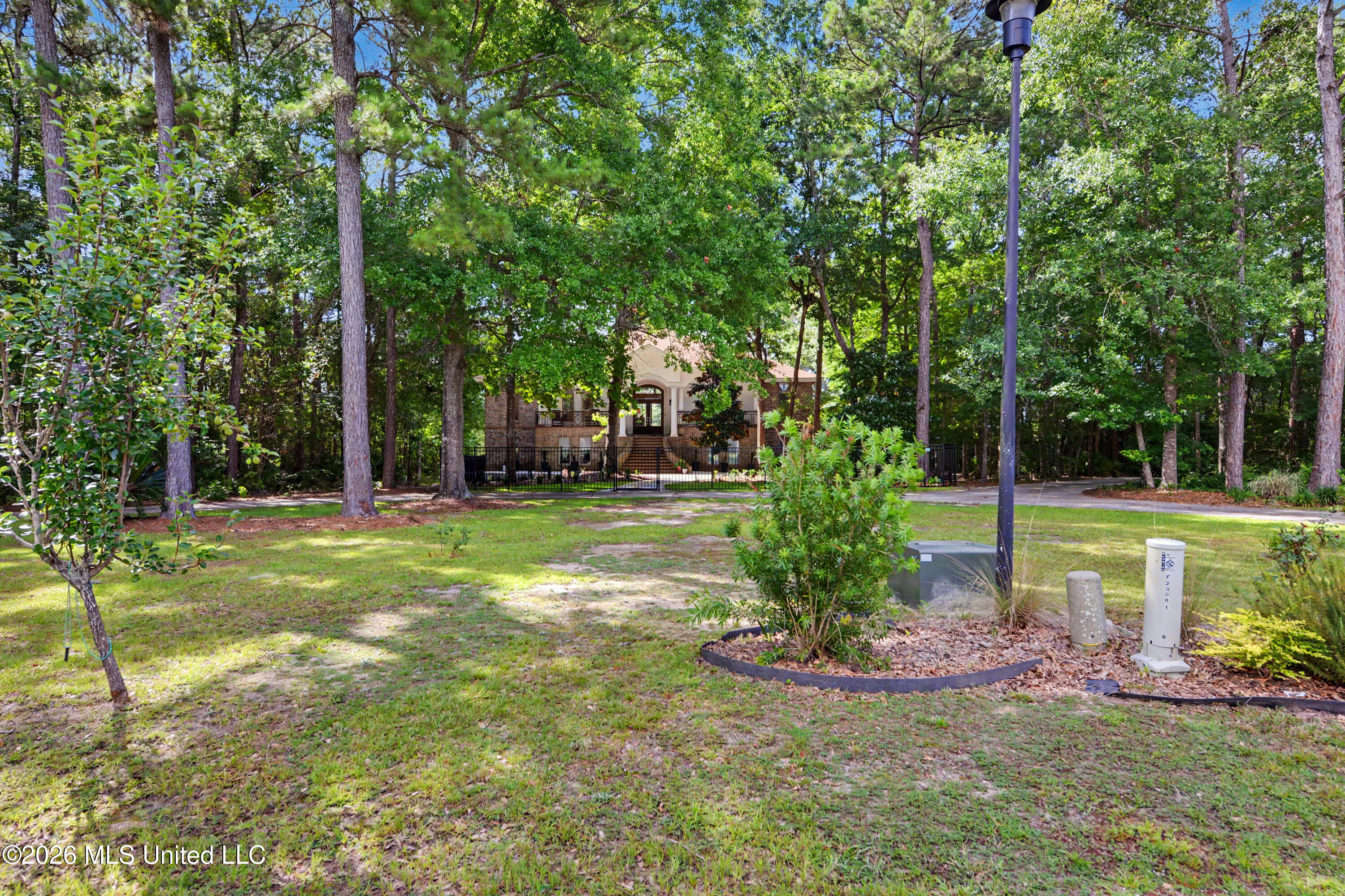 2308 Pointe Of View Ocean Springs, MS 39564 - Photo 2 of 66 001