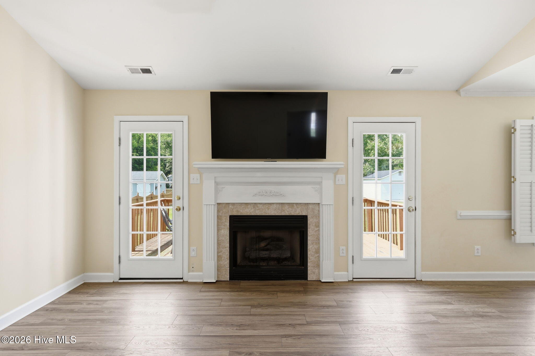 210 East Camp Kiro Road New Bern, NC 28560 - Photo 6 of 53
