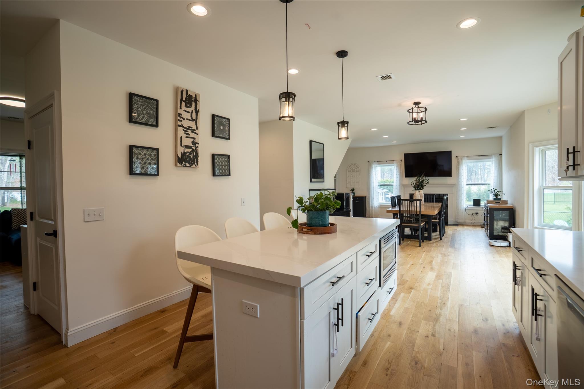 140 Gull Dip Road Ridge, NY 11961 - Photo 15 of 29