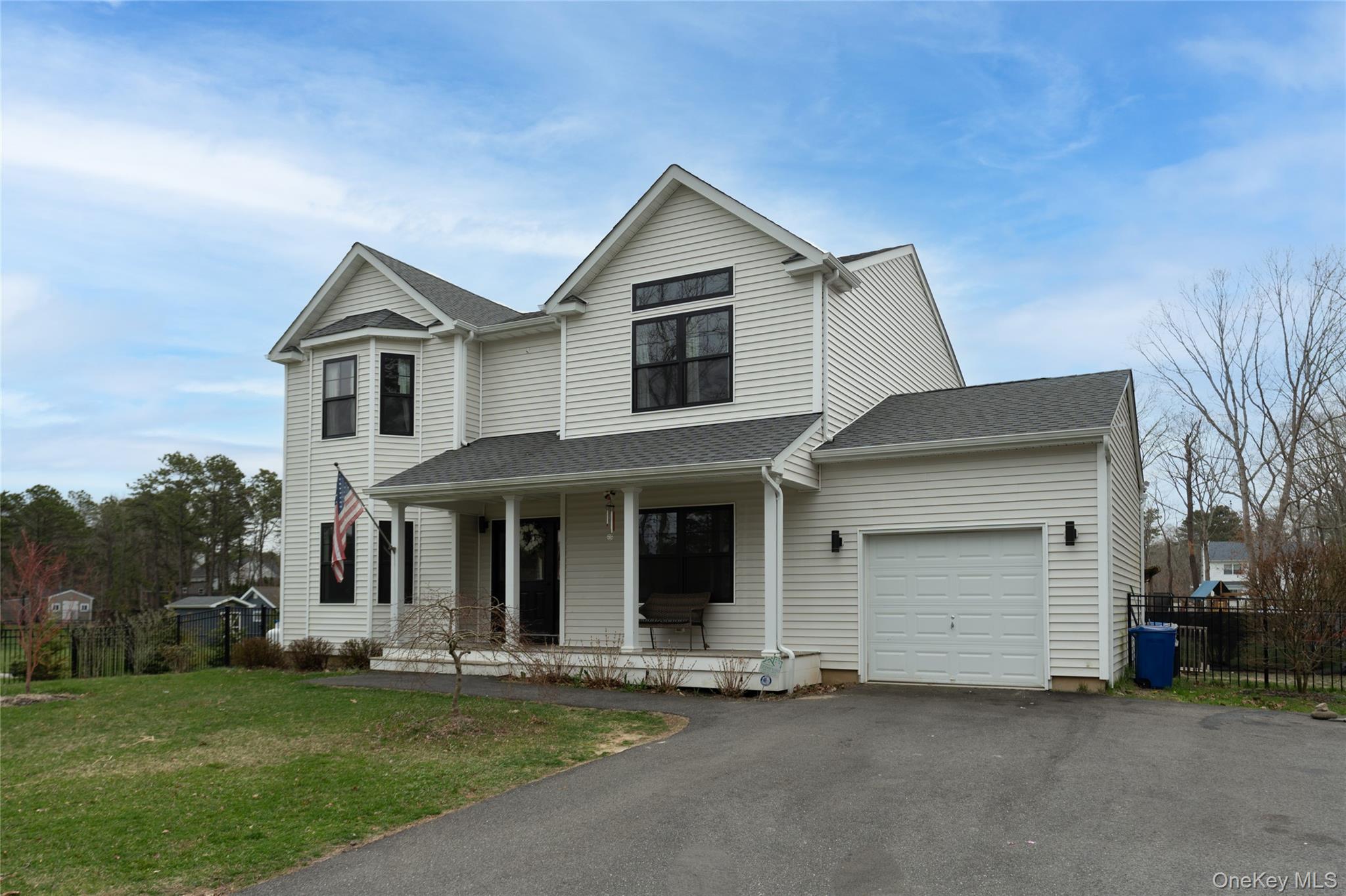 140 Gull Dip Road Ridge, NY 11961 - Photo 2 of 29