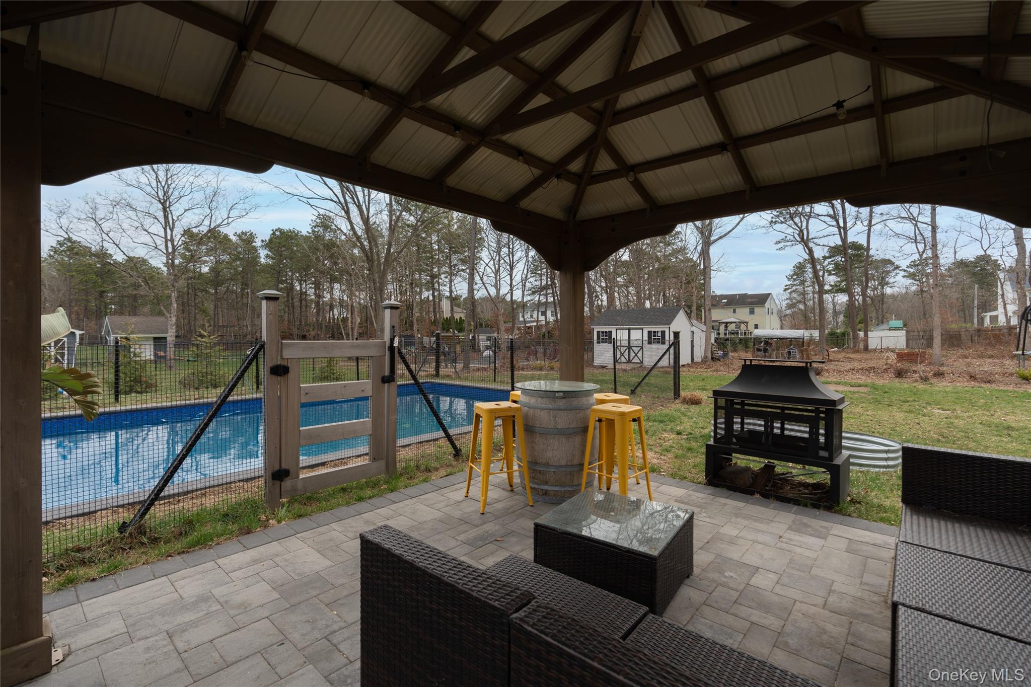 140 Gull Dip Road Ridge, NY 11961 - Photo 8 of 29