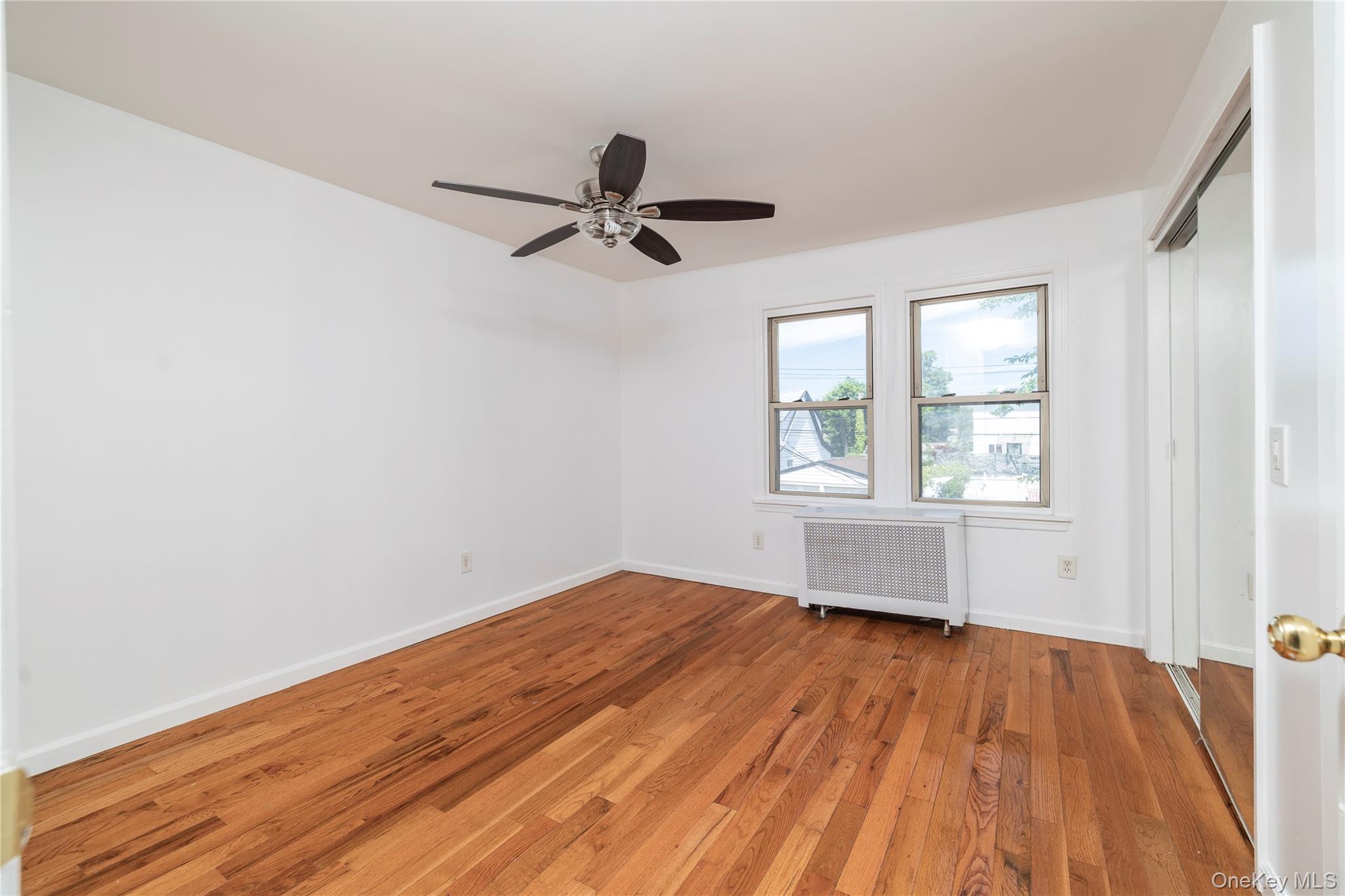 168-14 110th Road Queens, NY 11433 - Photo 11 of 18