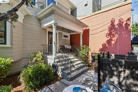 $1,595,000 | 2607 Alcatraz Avenue, Berkeley, CA 94618