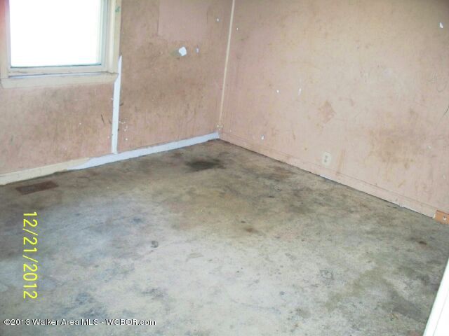 2902 Old Tuscaloosa Road Jasper, AL 35501 - Photo 7 of 12 Gallery Image 7