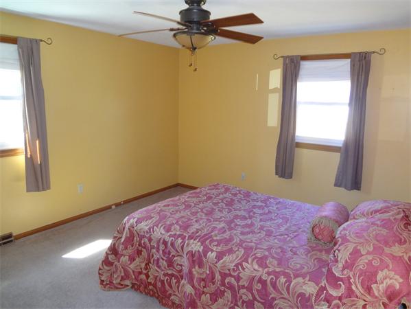 137 Homestead Avenue Springfield, MA 01151 - Photo 9 of 14 Gallery Image 9
