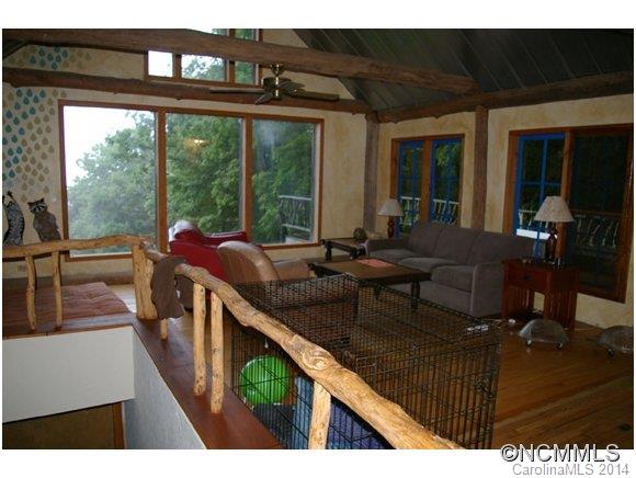 1171 Cook Town Road Bakersville, NC 28705 - Photo 9 of 22 Gallery Image 9