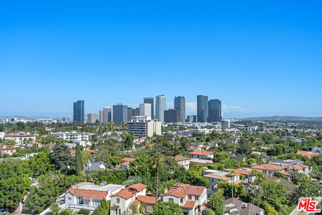 10490 Wilshire Boulevard, Unit 1004 Los Angeles, CA 90024 - Photo 16 of 45 a view of a city