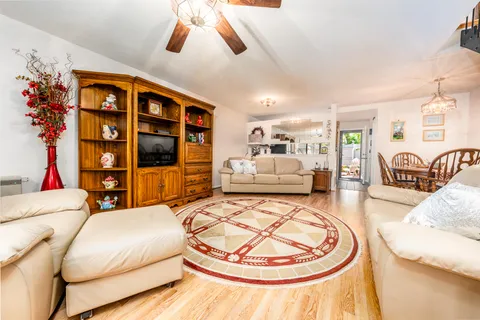 $399,000 | 32 Townhouse Terrace, Unit 32, Hyannis, MA 02601