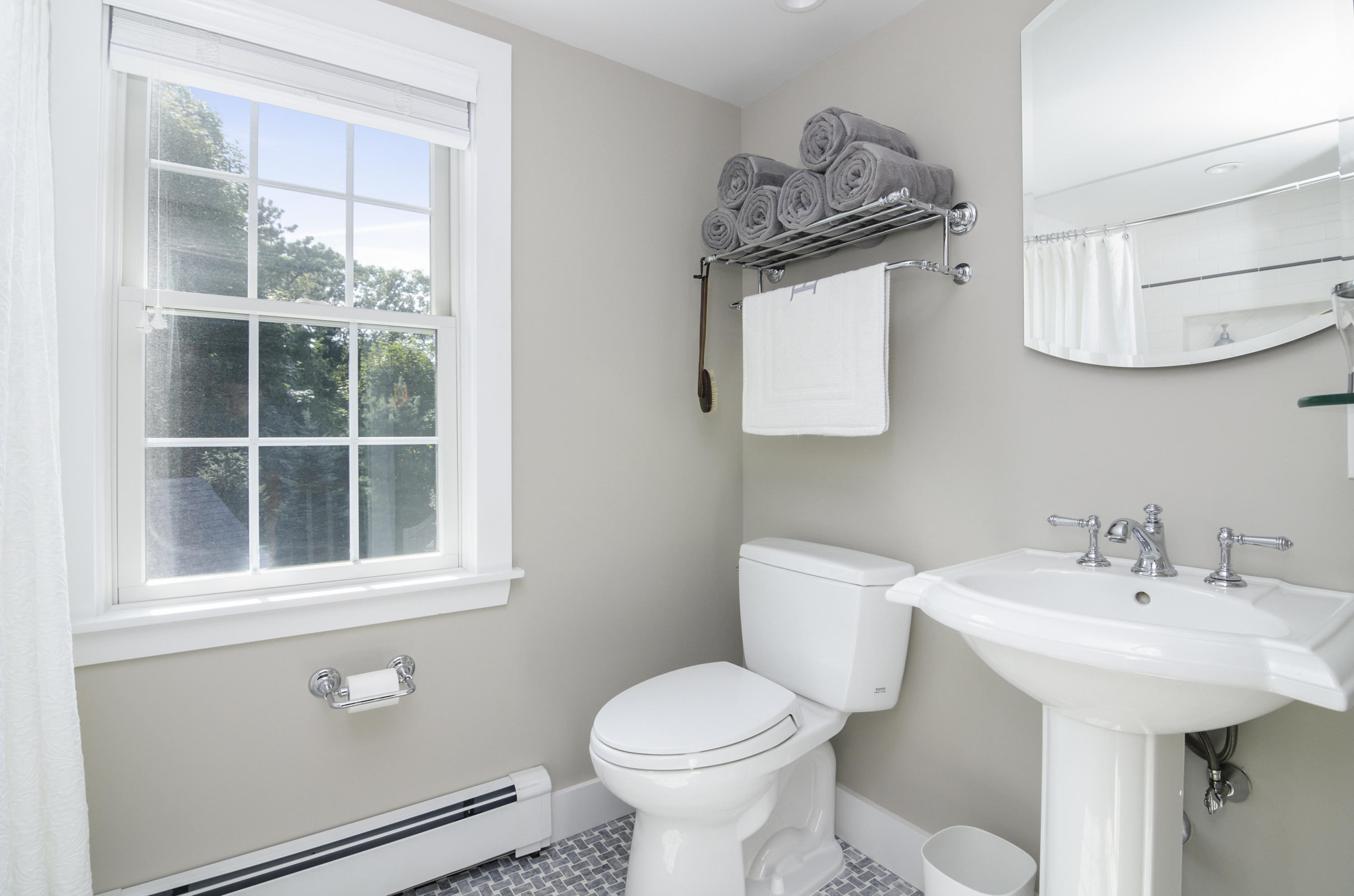 13 Conners Road Centerville, MA 02632 - Photo 26 of 33 022-photo-bathroom-7434643