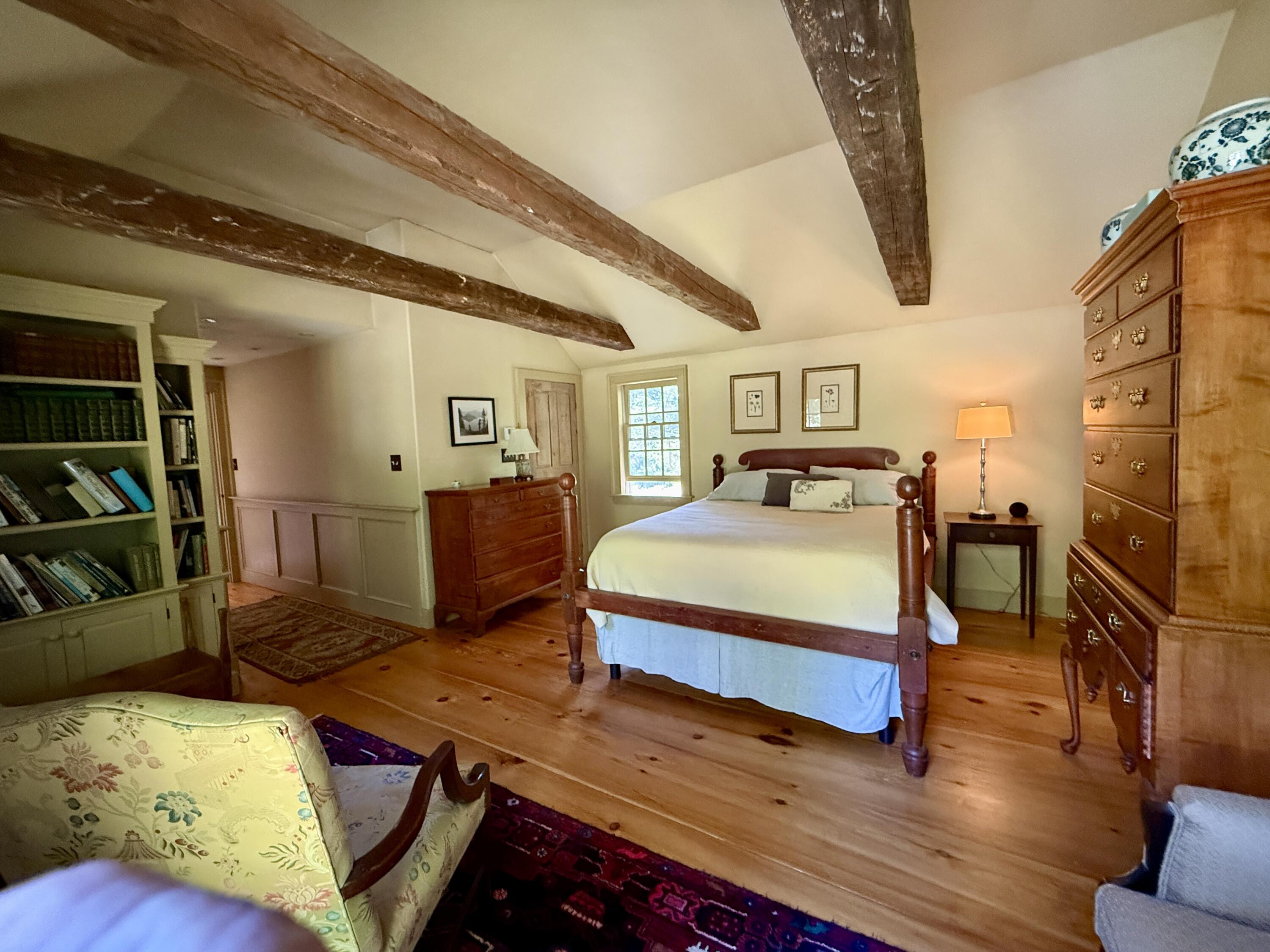 35 Old County Road North Berwick, ME 03906 - Photo 11 of 17 1st floor bedroom