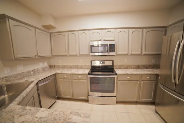 $1,550 | 3280 Sugar Berry Way, Tallahassee, FL 32303