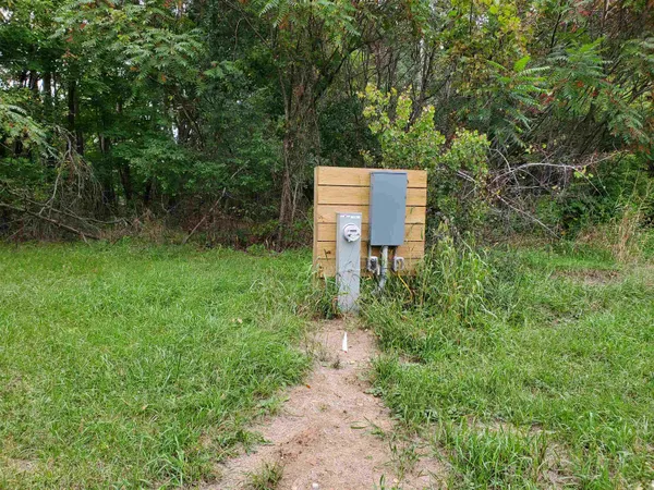 $250,000 | 1000 County Rd QQ, Waupaca, WI 54981