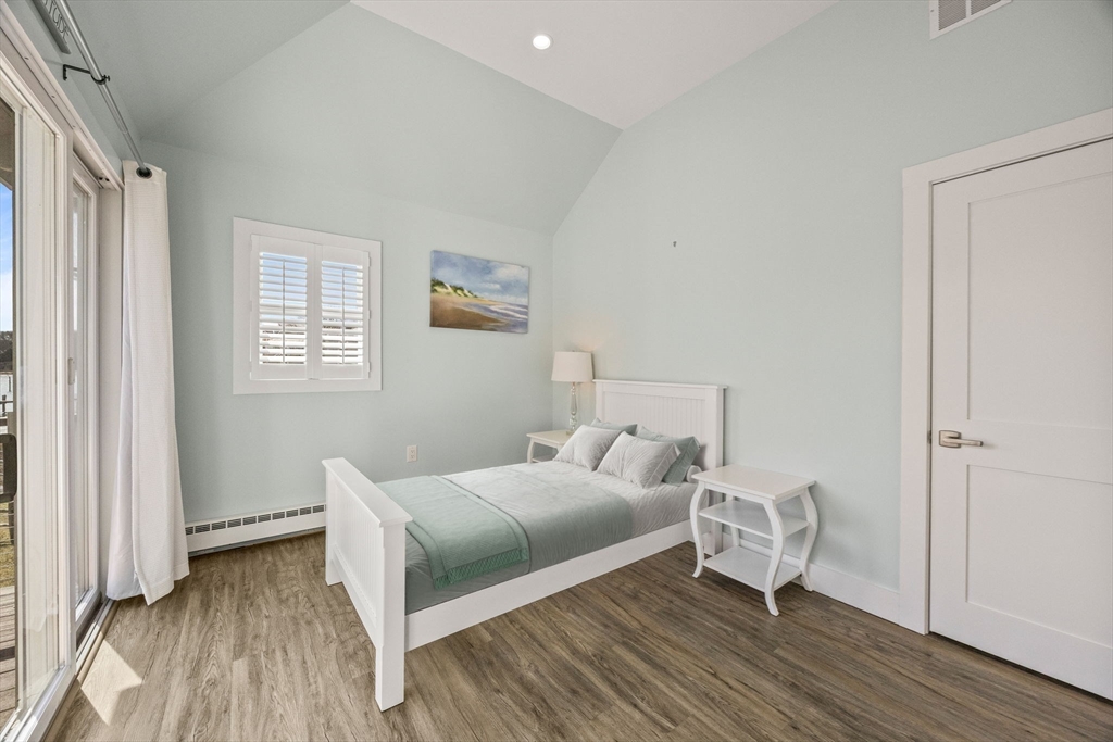 33 Oyster Place Barnstable, MA 02635 - Photo 22 of 30