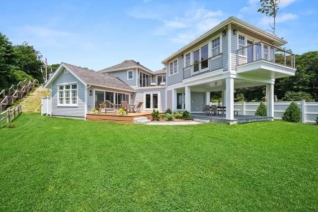 $2,345,000 | 33 Oyster Place, Barnstable, MA 02635
