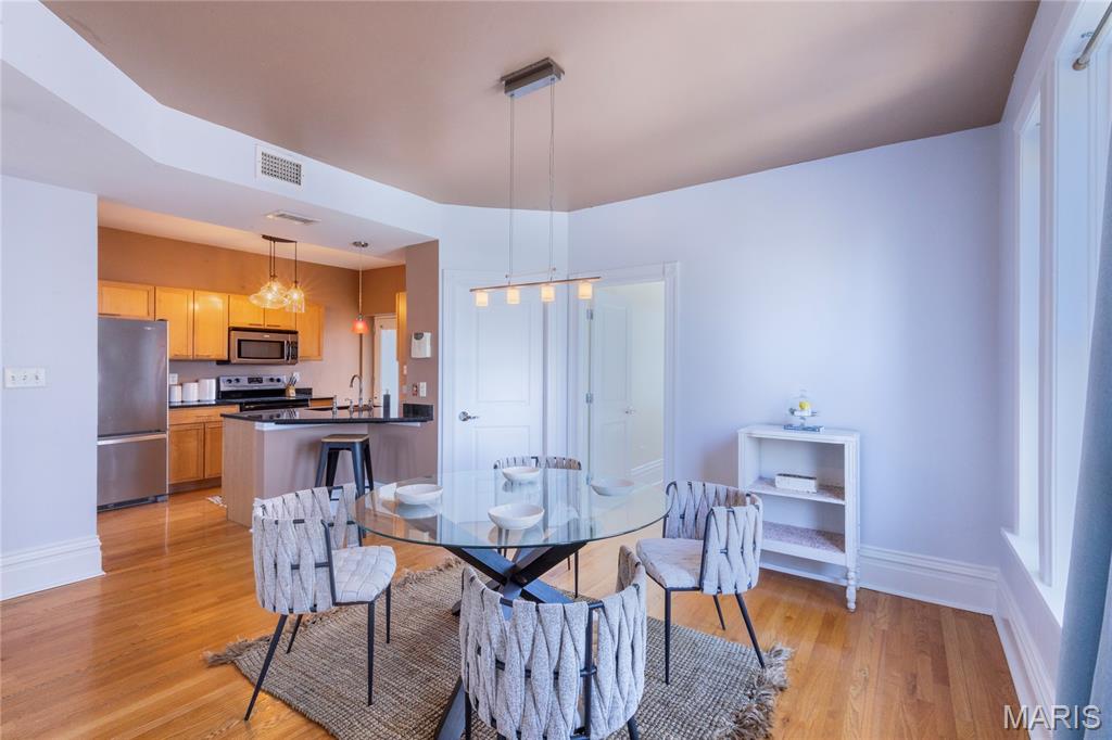 541 Rosedale Avenue, Unit 202 St. Louis, MO 63112 - Photo 11 of 30