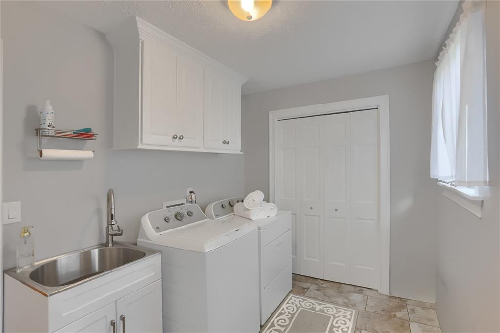 127 Field Club Circle McKees Rocks, PA 15136 - Photo 24 of 50 Gallery Image 24