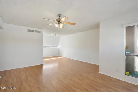 $220,000 | 2673 East Oakleaf Drive, Tempe, AZ 85288