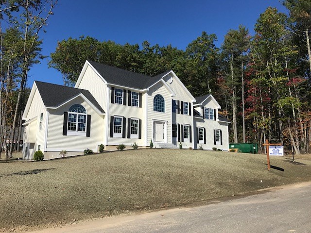 35 Wilson Road Windham, NH 03087 - Photo 3 of 16