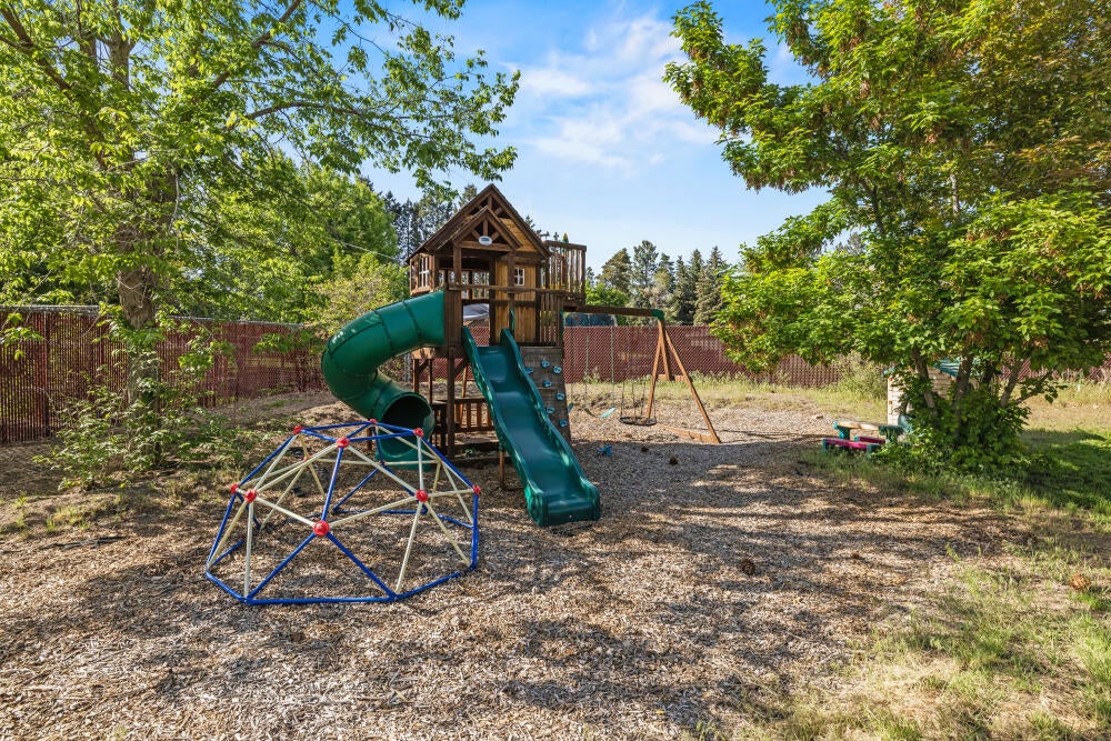 1375 Pine Grove Road Klamath Falls, OR 97603 - Photo 42 of 57 42