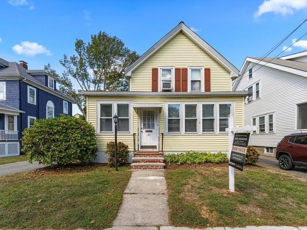 41 Sargent Street Winthrop, MA 02152 - Photo 4 of 40 a house view with a garden space