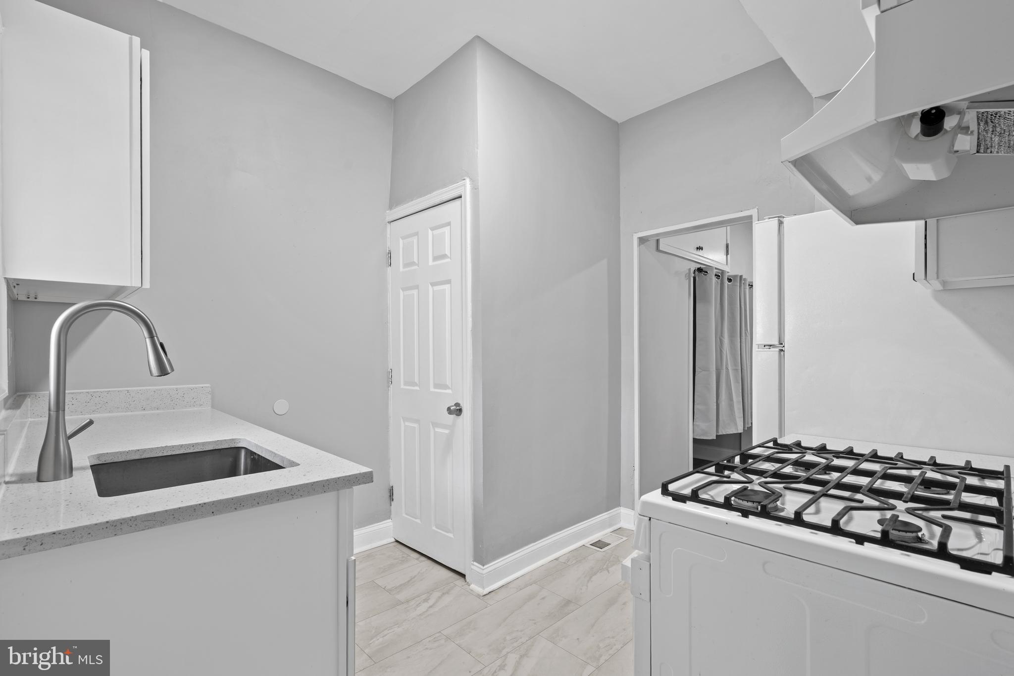 3348 Kip Street Philadelphia, PA 19134 - Photo 7 of 20