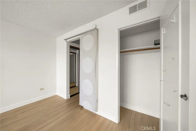 $380,000 | 421 South Lafayette Park Place, Unit 726, Los Angeles, CA 90057