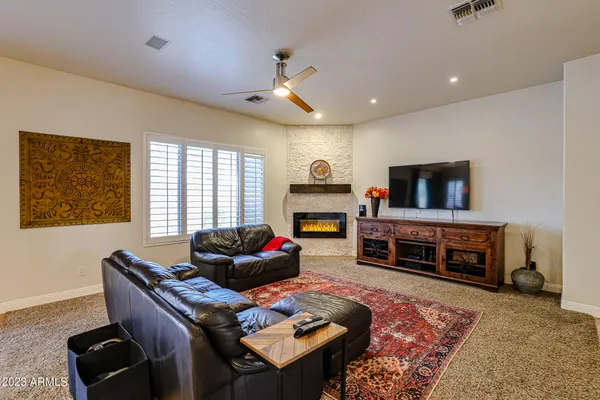 $613,000 | 3673 South Soho Lane, Chandler, AZ 85286