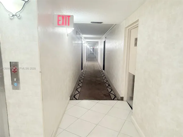 $1,850 | 1400 St Charles Place, Unit 314, Pembroke Pines, FL 33026