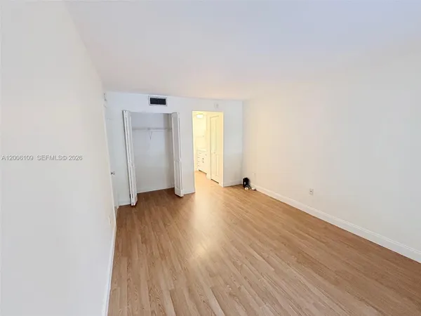 $1,850 | 1400 St Charles Place, Unit 314, Pembroke Pines, FL 33026