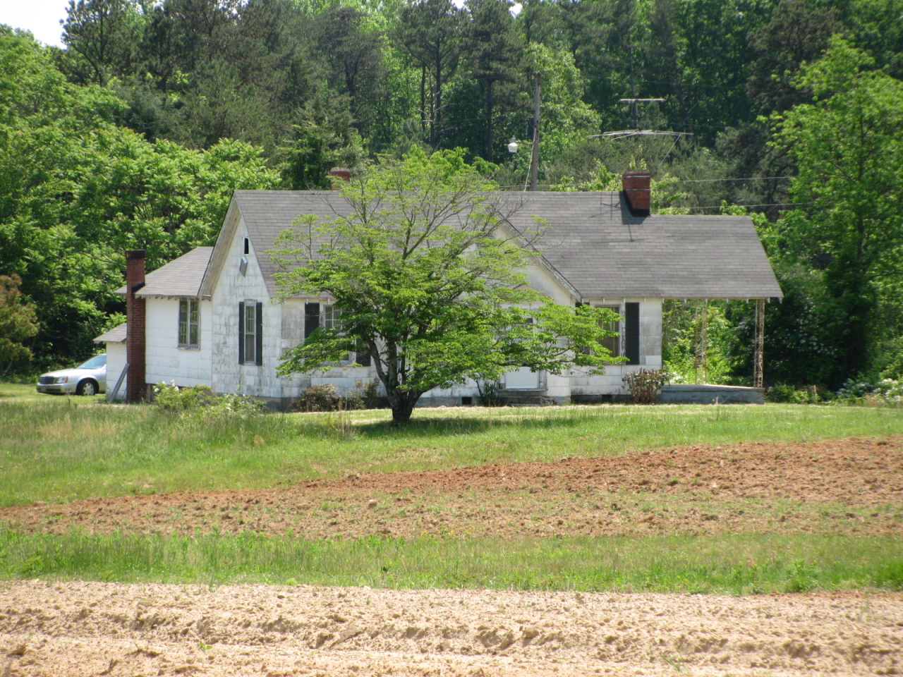 1168 Piney Road Gretna, VA 24557 - Photo 19 of 22 Farmhouse