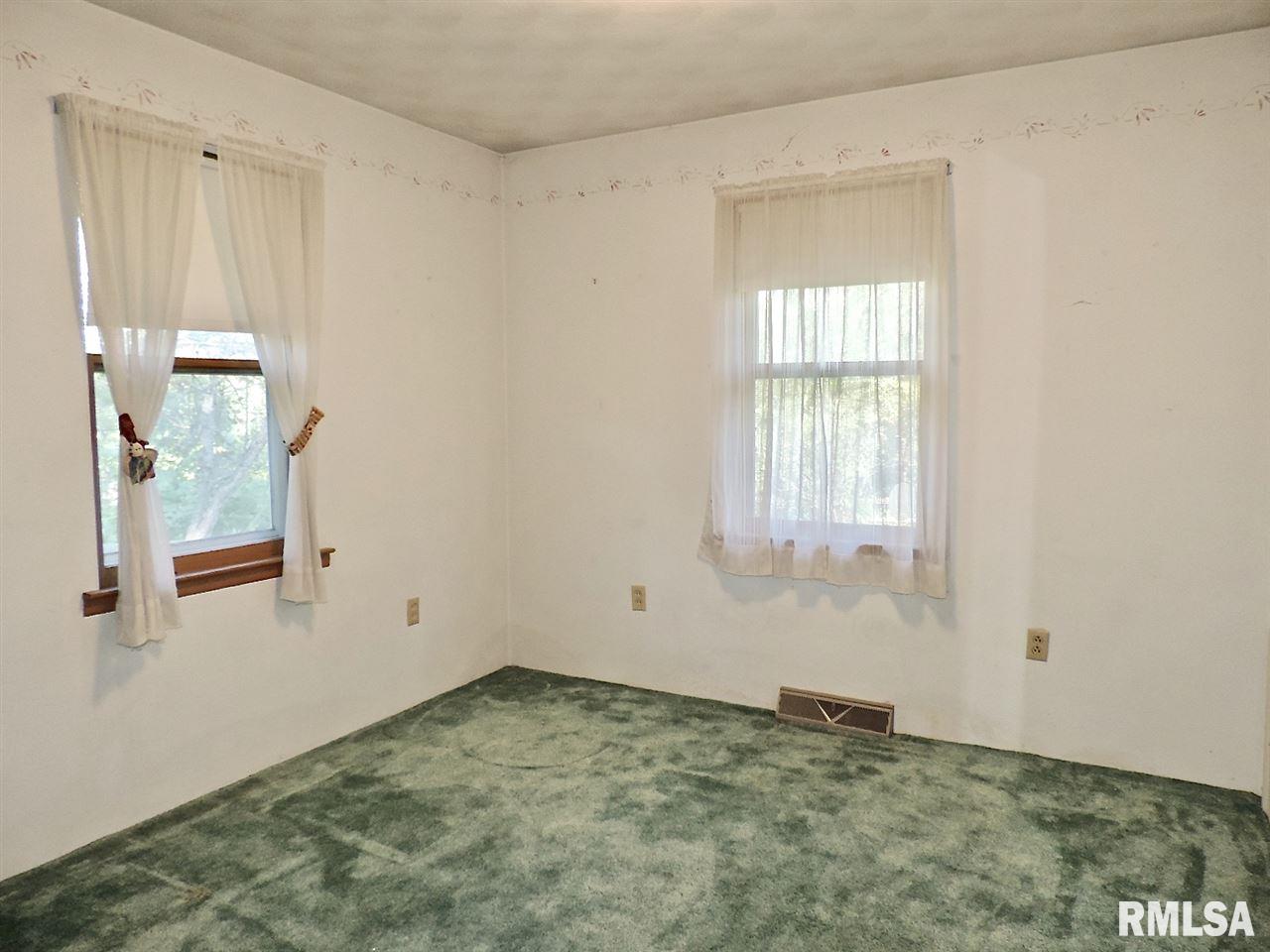12386 Towerline Road Pekin, IL 61554 - Photo 17 of 32